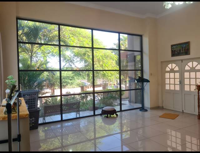4 BEDROOM FREESTANDING FOR SALE IN VELD EN VLEI